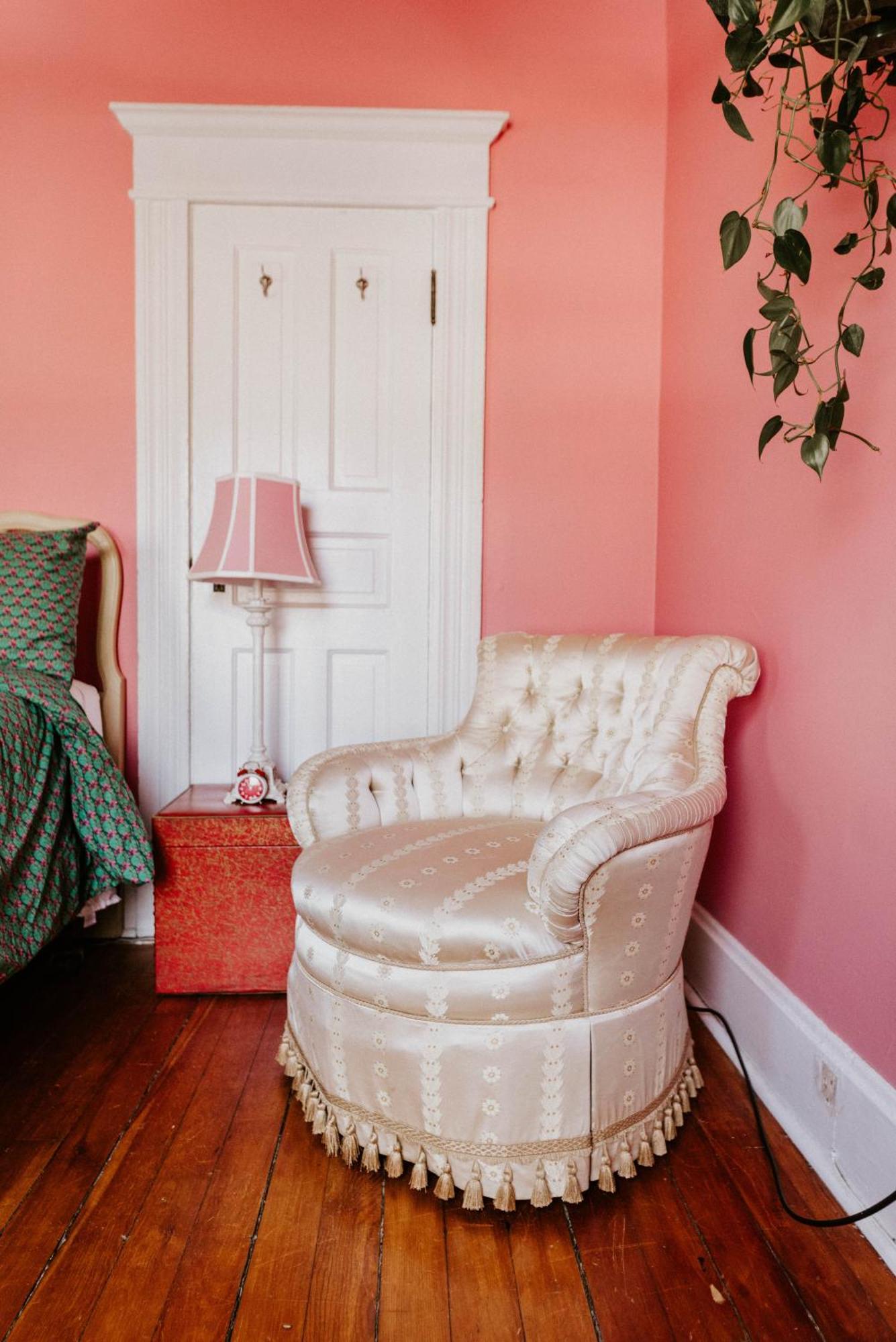Retro Gem Box Victorian Steps From Irvine Park Apartment Saint Paul Luaran gambar