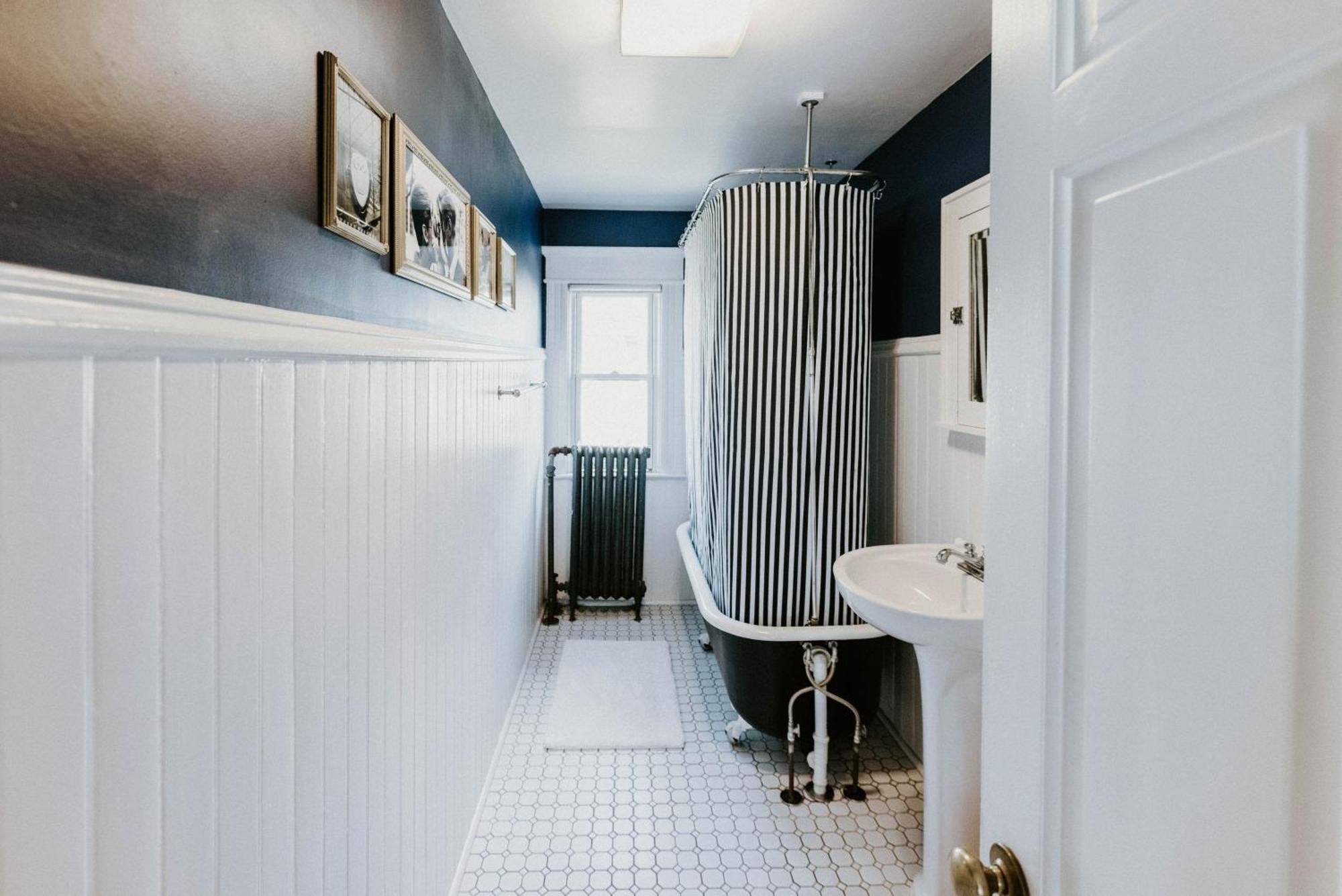 Retro Gem Box Victorian Steps From Irvine Park Apartment Saint Paul Luaran gambar